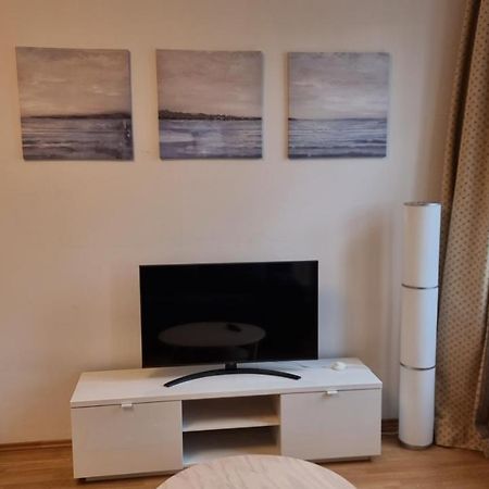 Sunny Apartment Next To Metro 1Br 维也纳 外观 照片