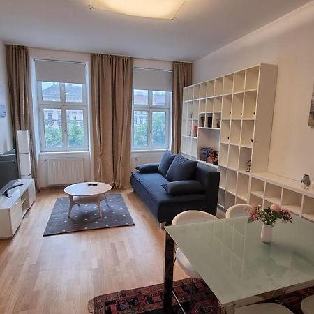 Sunny Apartment Next To Metro 1Br 维也纳 外观 照片